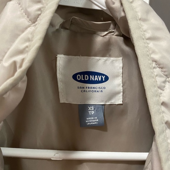 Old Navy vest - Picture 2 of 3